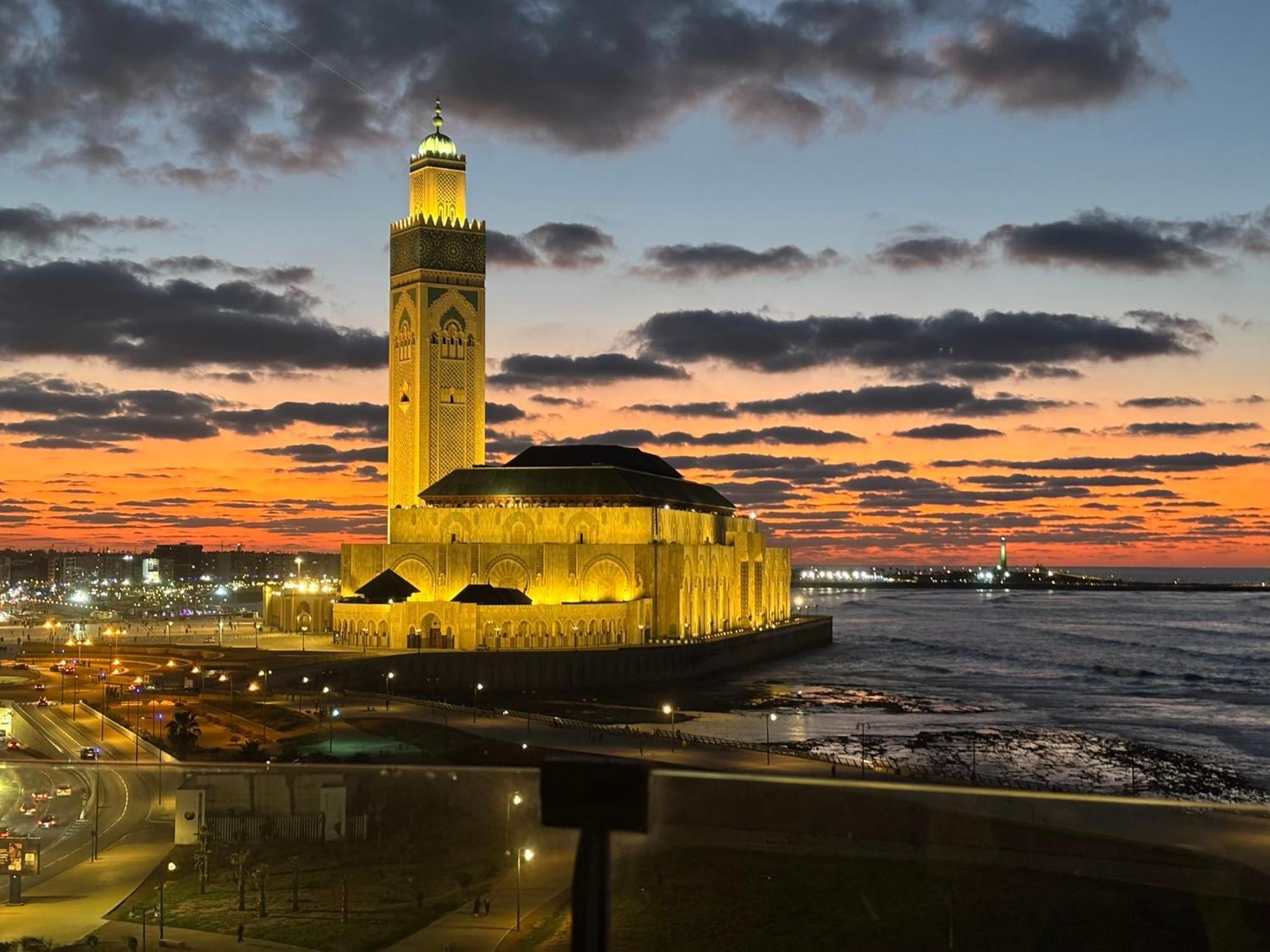 Marina Casa Del Mar - Amazing Sea & Mosque Views Apartamento Casablanca Exterior foto